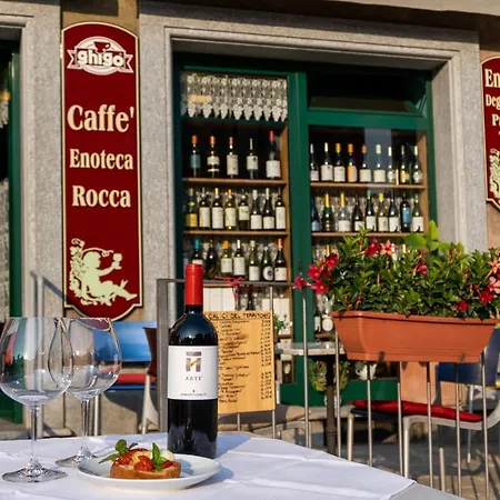 Rocca - Cav La Casa Di Rosa *