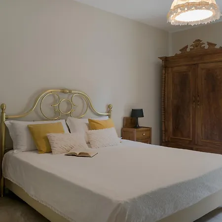 Rocca - Cav La Casa Di Rosa