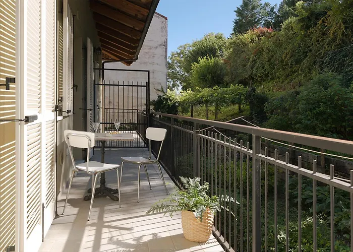 Rocca - Cav La Casa Di Rosa * Monforte dʼAlba