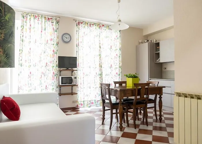 شقة Rocca - Cav La Casa Di Rosa Monforte dʼAlba